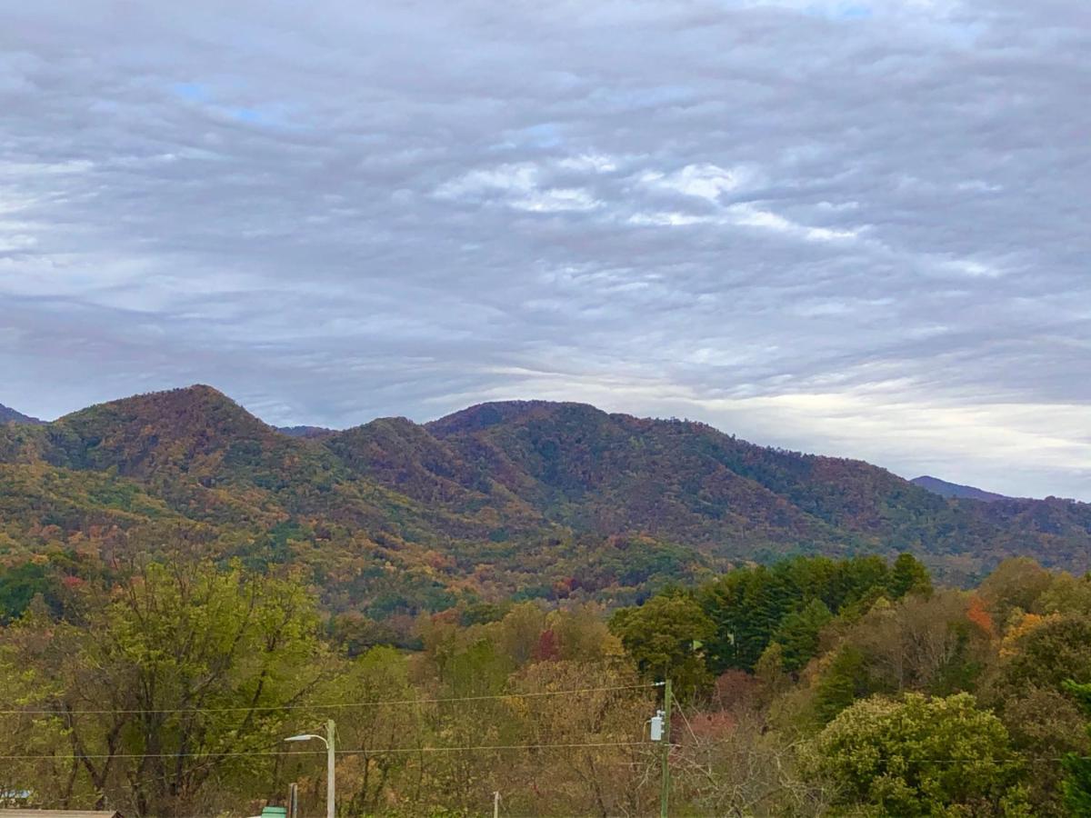 Smokey Mountain Overlook Bryson City Exterior photo